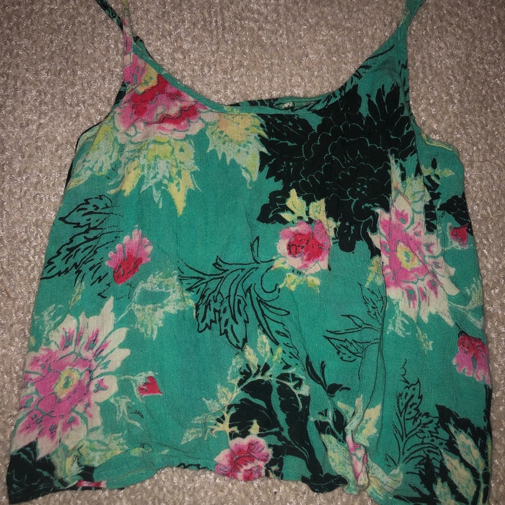 Billabong new w/o tags cute floral top